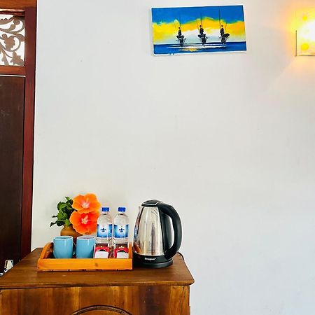 Bluebell Guest House Unawatuna Extérieur photo