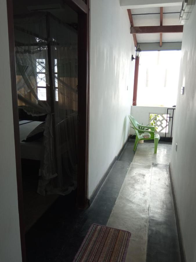 Bluebell Guest House Unawatuna Extérieur photo
