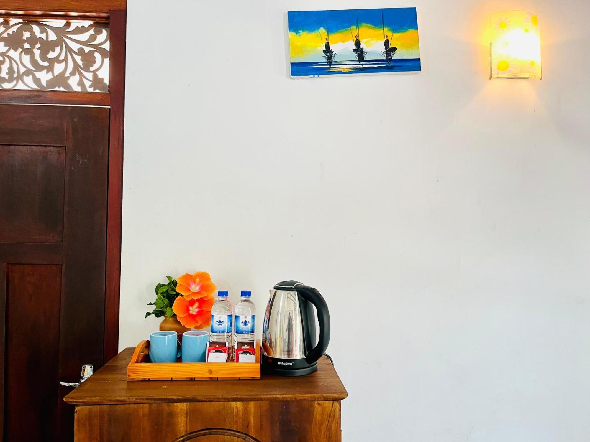 Bluebell Guest House Unawatuna Extérieur photo